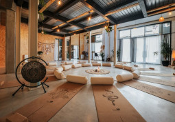 Studio, Windows, Gym (Other)