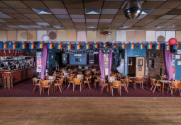 Pub / Bar / Club, Social Club