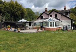 Exterior, Conservatory, Lawn