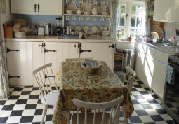 Kitchen, Kitchen (Rustic), Flooring (check)