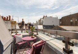 Rooftop, Balcony