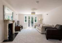Livingroom, Fireplace