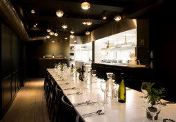 Diningroom, Commercial Kitchen