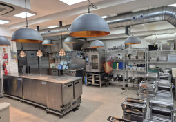 Commercial Kitchen