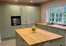 Kitchen, Kitchen (With Island), Kitchen (Coloured units)