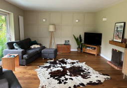Livingroom at Newly Refurbished Five Bedroom Residential Property For Filming, Hampshire