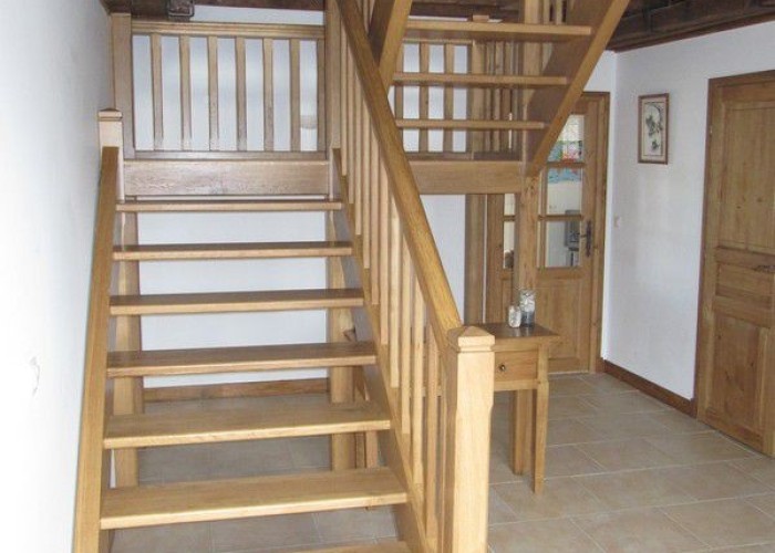 11. Stairway / Staircase