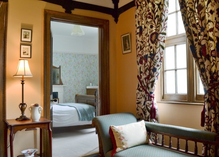 10. Bedroom (Double)