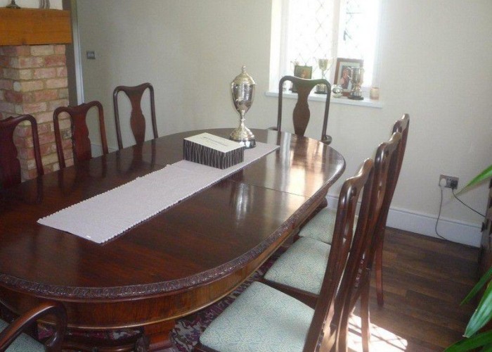 14. Diningroom