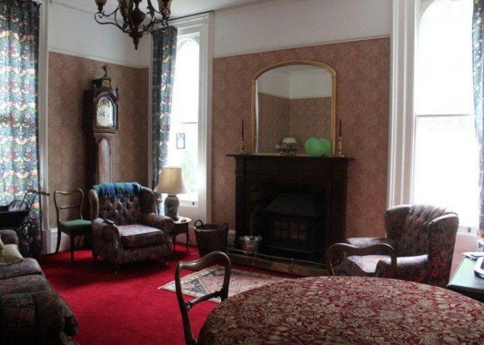 4. Livingroom