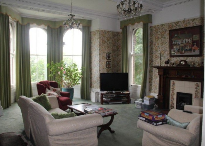 5. Livingroom