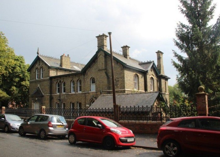 22. House / Cottage