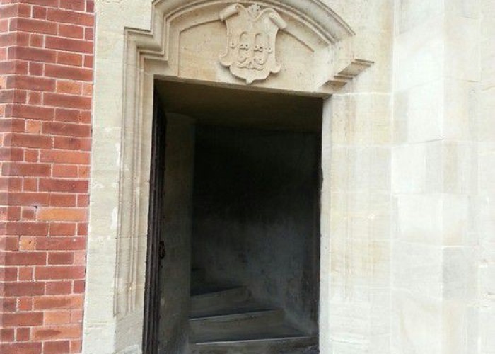 10. Stairway / Staircase