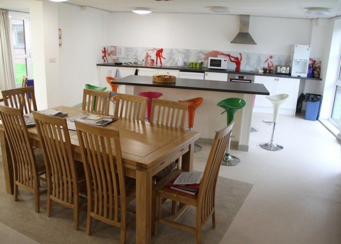 18. Kitchen (With Island)