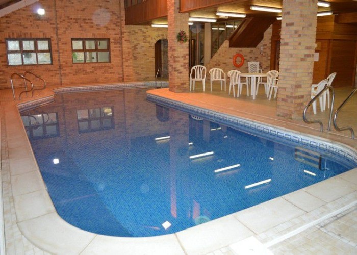 7. Swimming-pool