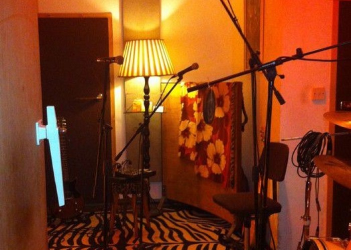 29. Studio