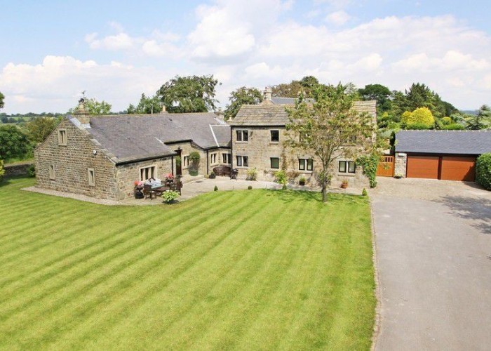 Harrogate: Farmhouse Film Location With Modern Interior Styling