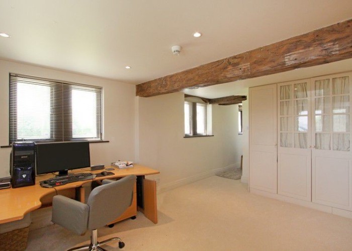 15. Home Office / Study