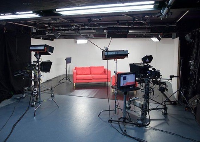 3. Studio