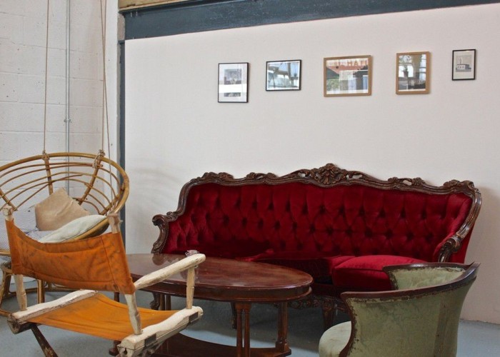 11. Cafe