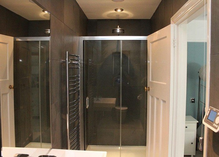 45. Shower Room