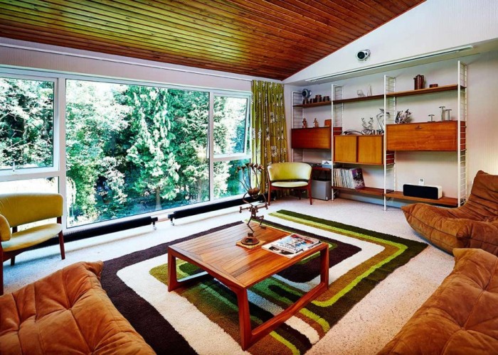 Sold - 1970's Retro Film Location House