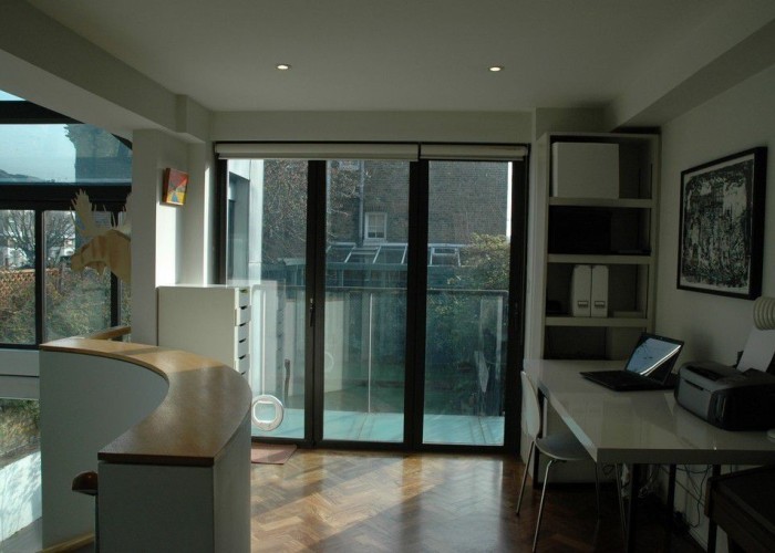 10. Home Office / Study