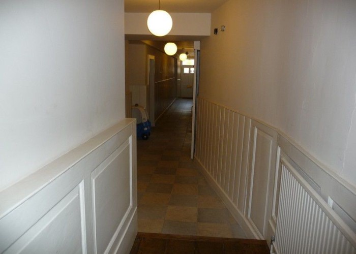 33. Corridor