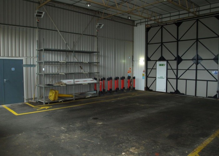 45. Warehouse (Scruffy)