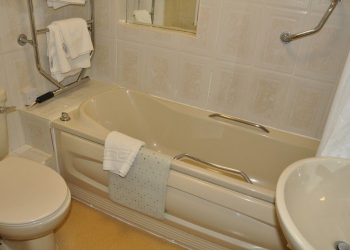 16. Bathroom