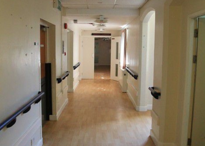 98. Corridor