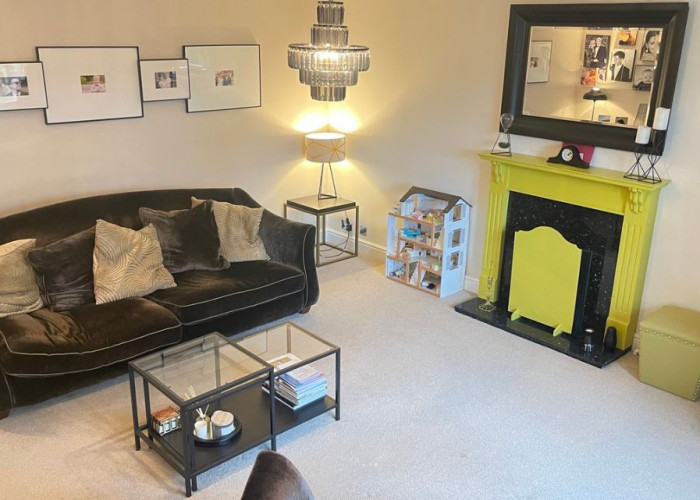 4. Livingroom, Fireplace