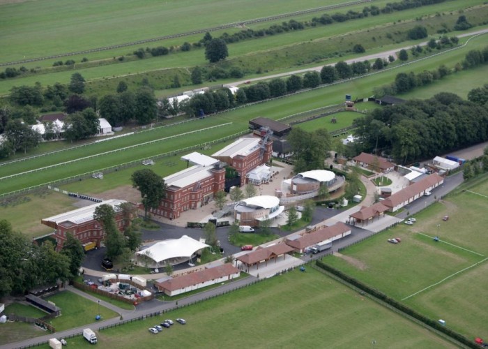 18. Exterior