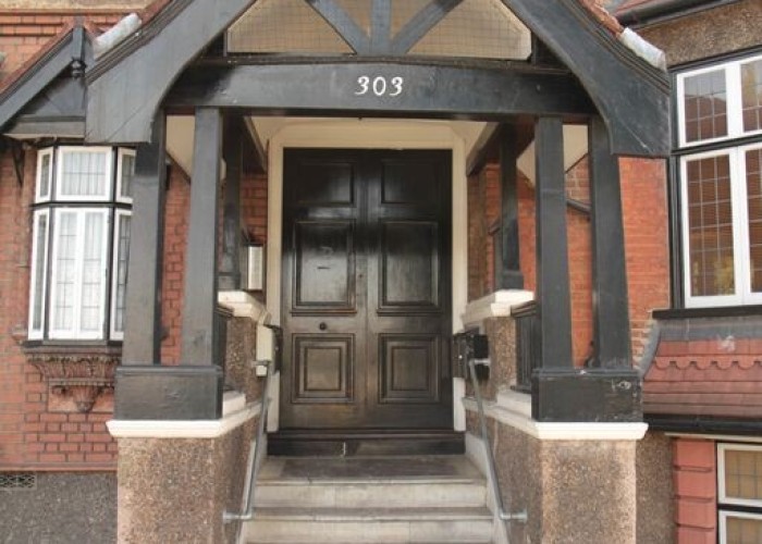 32. Doorway