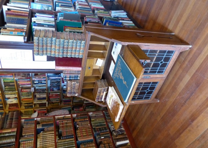 12. Library / Bookshop