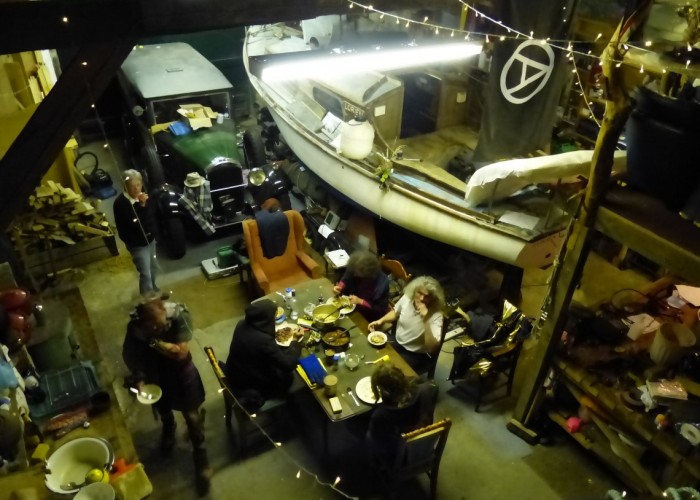 11. Warehouse (Scruffy)