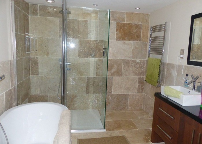 37. Shower Room