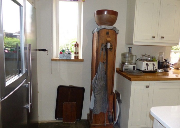 15. Kitchen