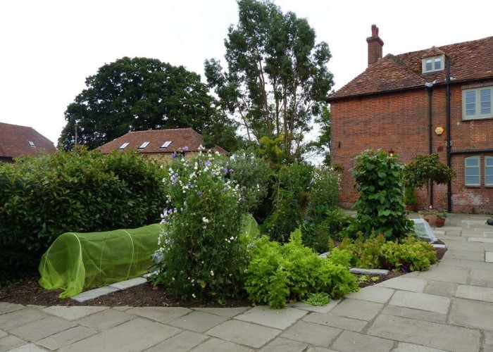 91. Gardens