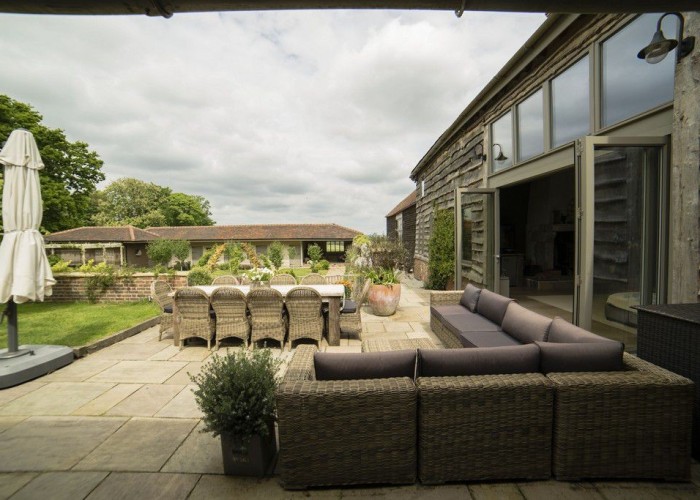 30. Patio / Veranda