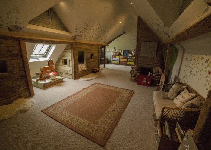 21. Loft / Attic