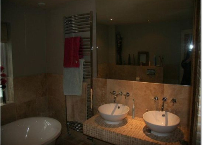 17. Shower Room