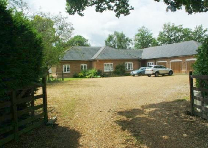 Hampshire: Ranch Style Film Location