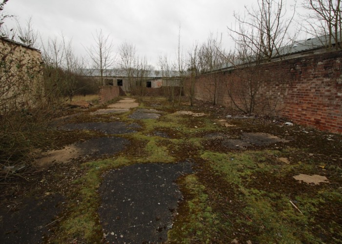 122. Wasteland / Scrapyard