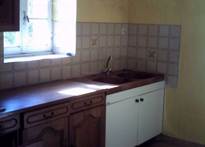 33. Kitchen