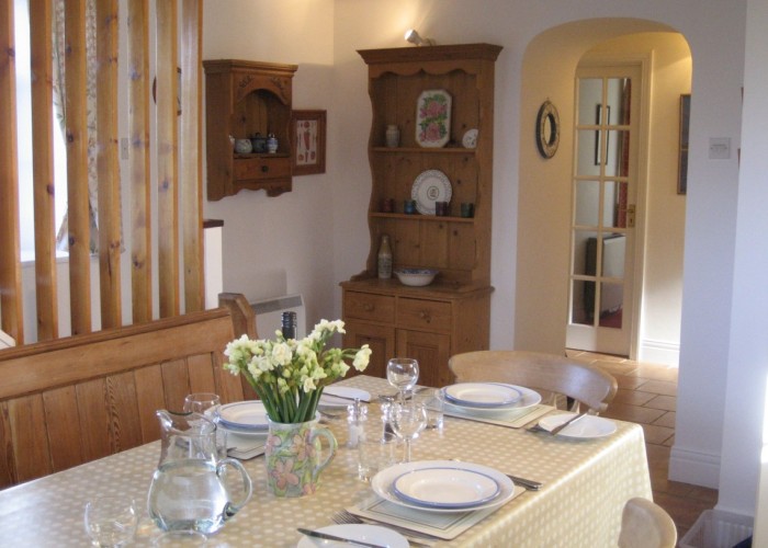 5. Kitchen With Table