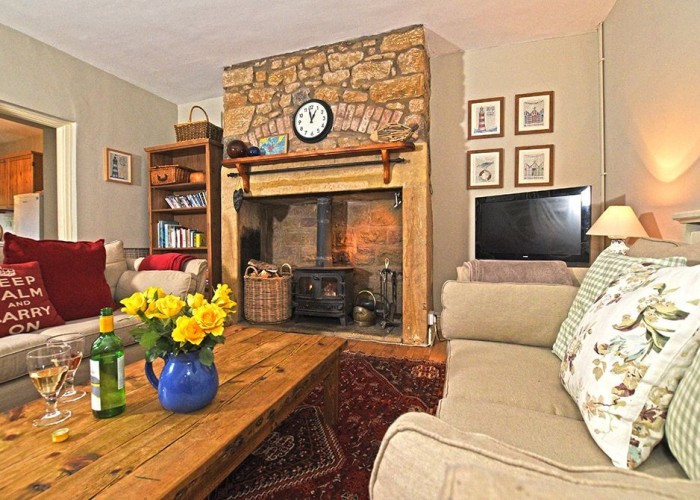 2. Livingroom