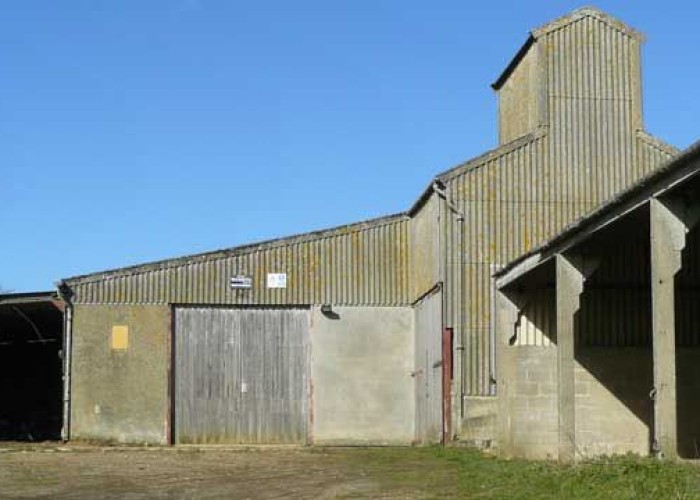 1. Barn