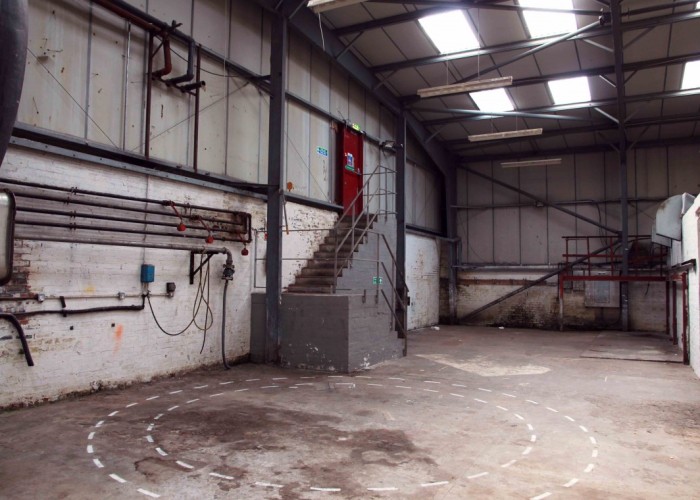 8. Warehouse (Scruffy)