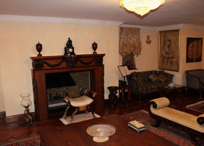 4. Livingroom